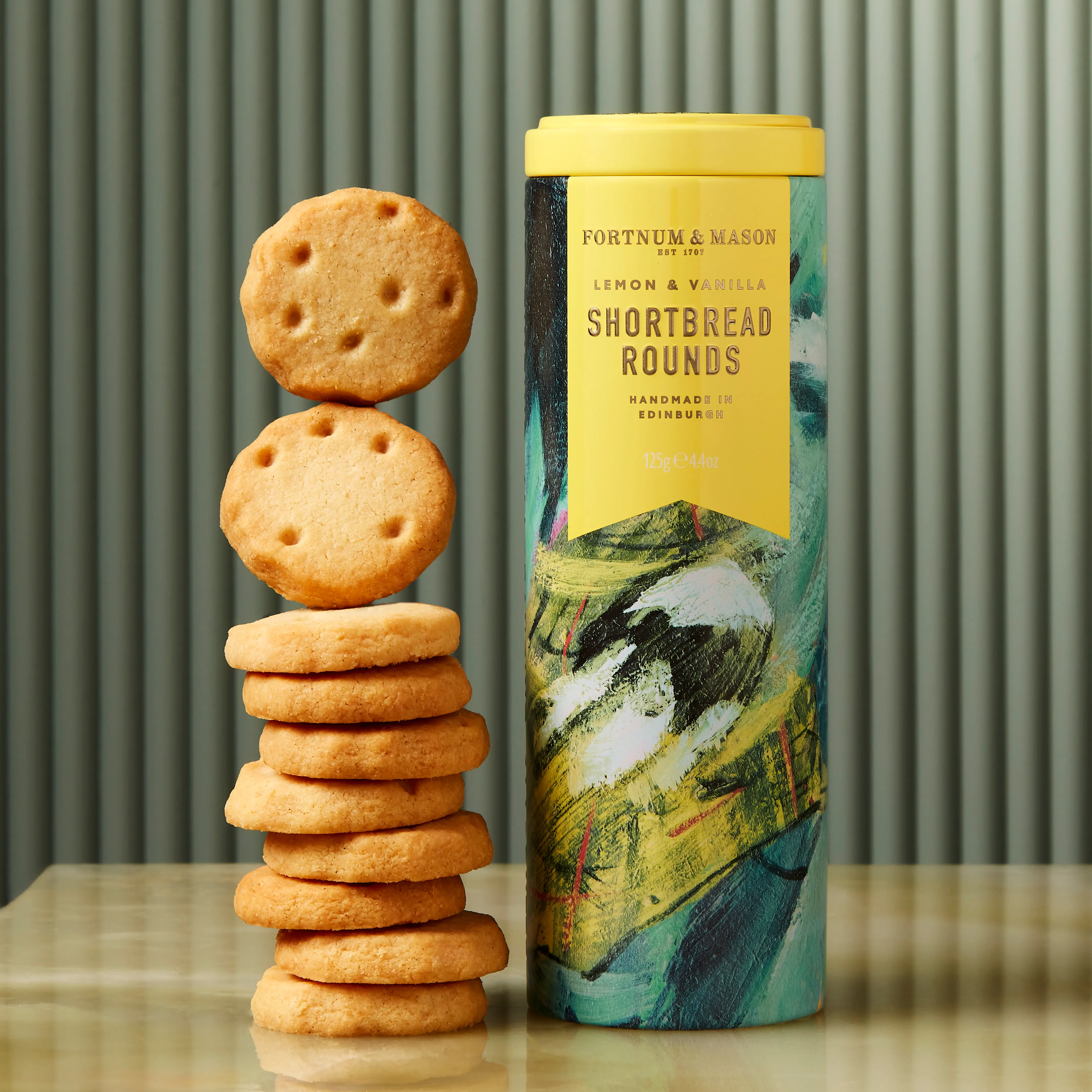 Fortnum & Mason Lemon & Vanilla Shortbread Rounds, 125g