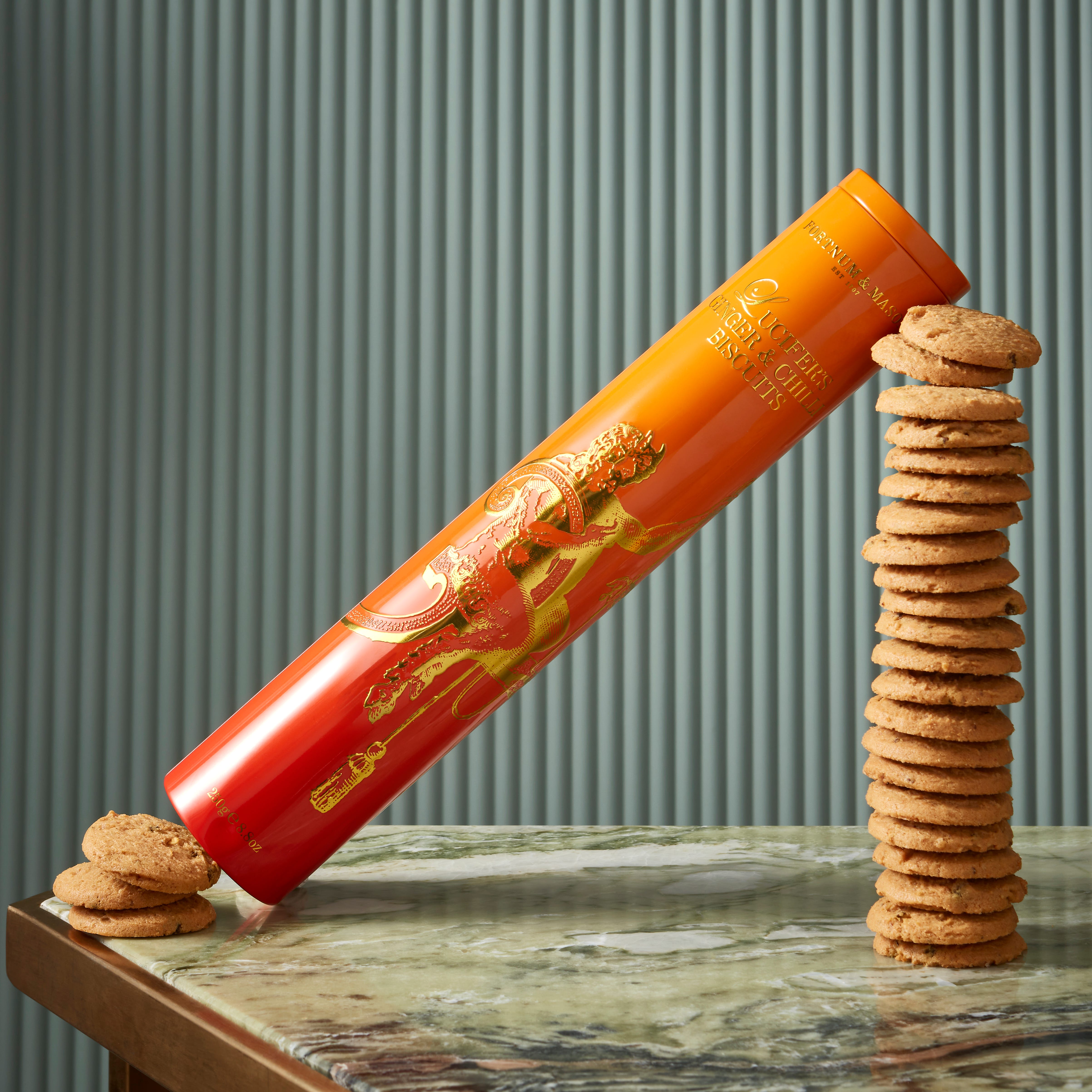 Fortnum & Mason Lucifer's Biscuits, 250g