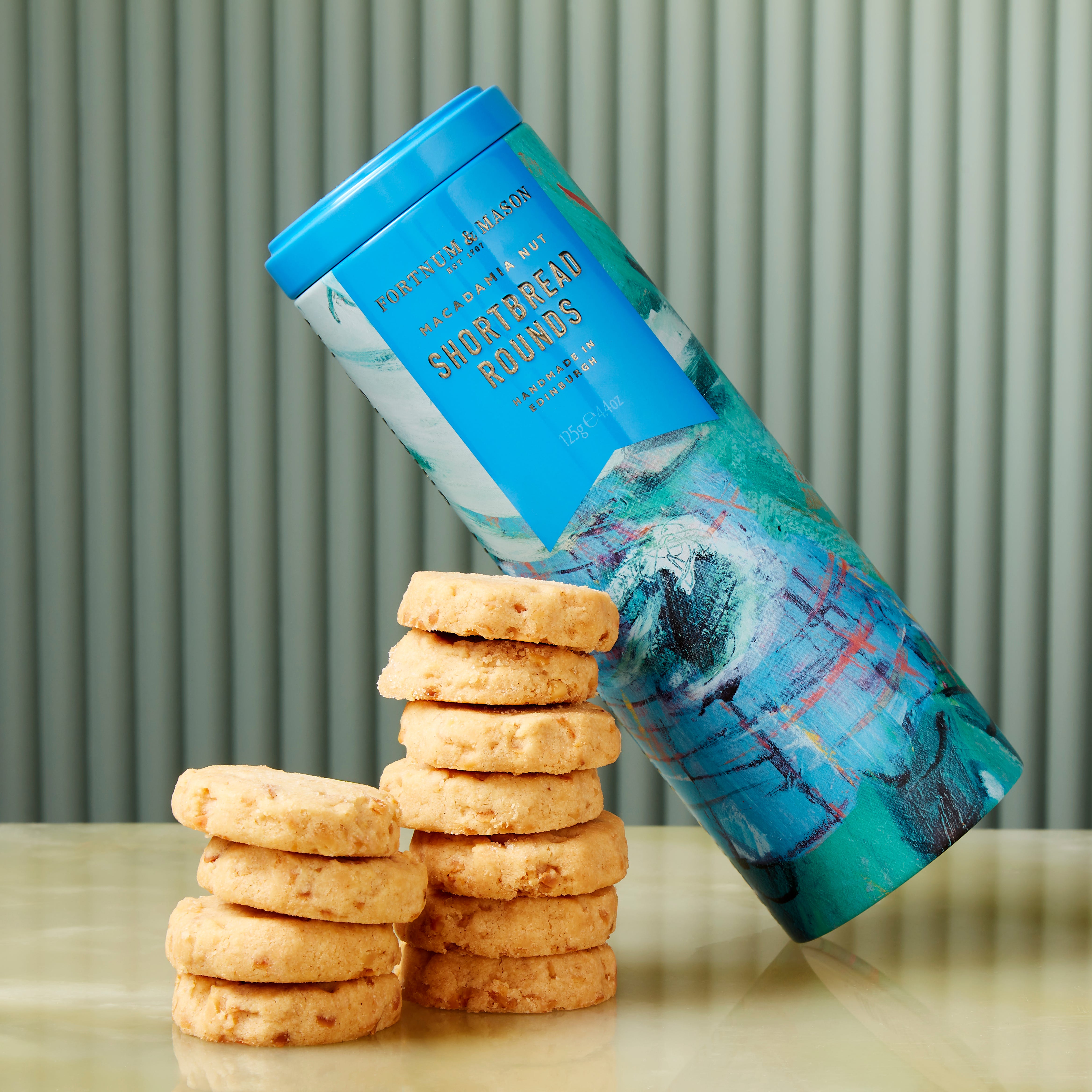 Fortnum & Mason Macadamia Nut Shortbread Rounds, 125g